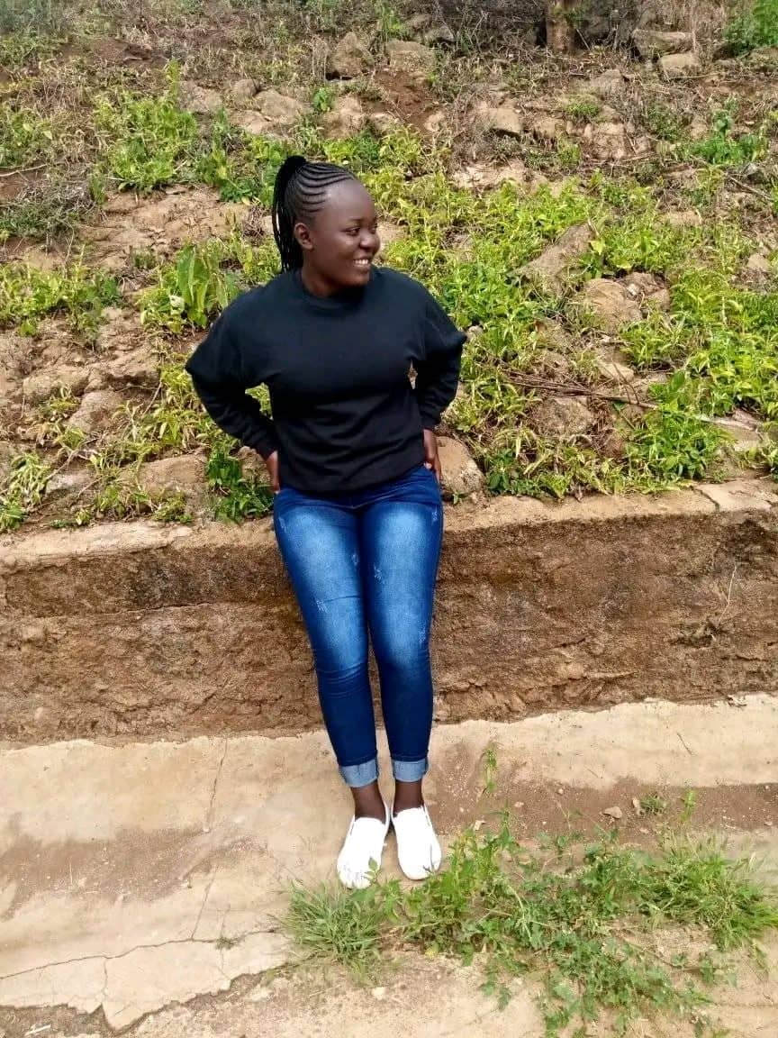 Evelyne